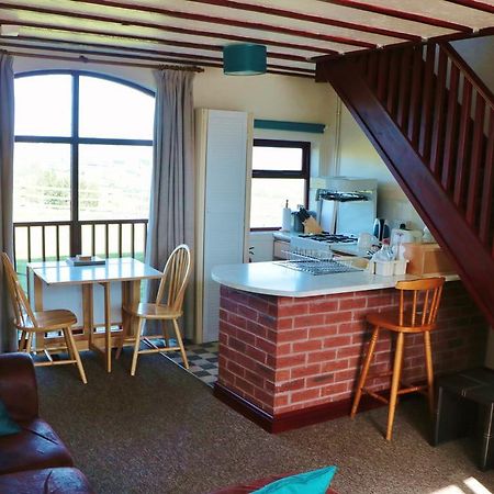 Bank Top Farm Cottages Stoke-on-Trent المظهر الخارجي الصورة